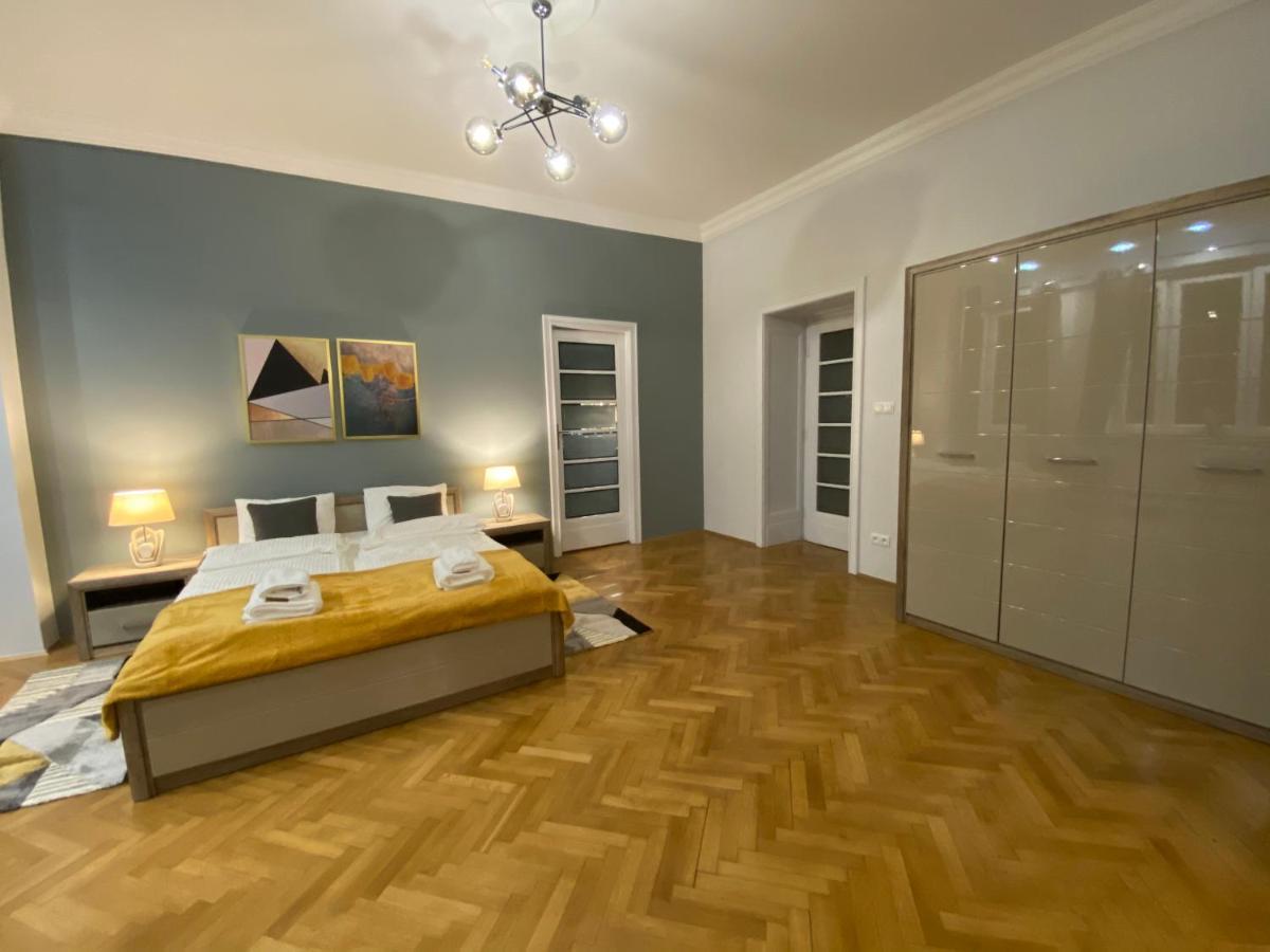 Dunin Majestic Residence 4 Krakau Exterior foto